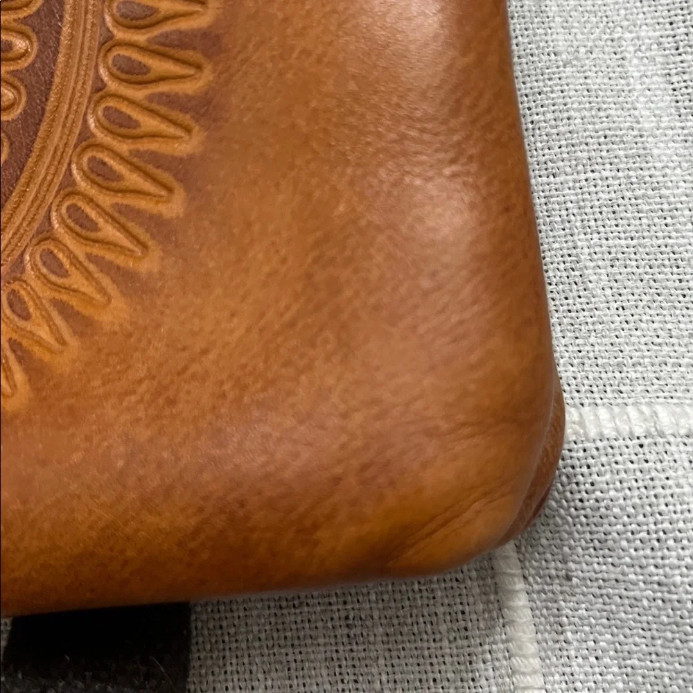 PATRICIA NASH Leather  MESSENGER Bag WALLET and DUST BAG - Picture 6 of 14